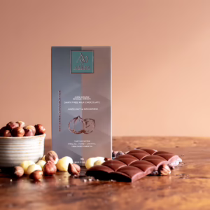 AO CACAO: 43% Hazelnut & Macadamia Chocolate